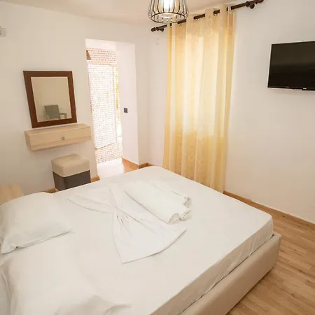 Apartamento Laa Melossa