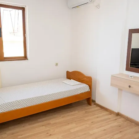 Laa Melossa Apartamento *