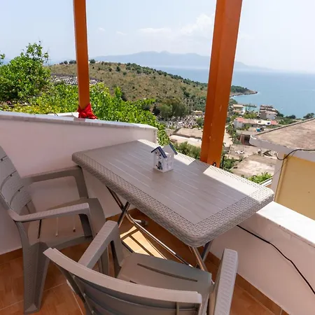 Laa Melossa Apartment Sarande