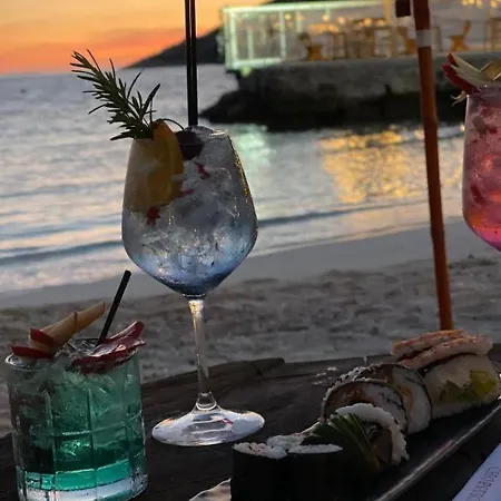 Laa Melossa * Sarandë