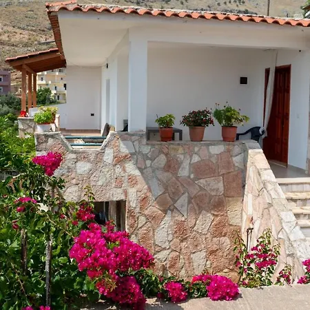 Apartamento Laa Melossa *