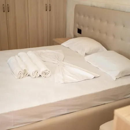 Laa Melossa Apartment Sarande