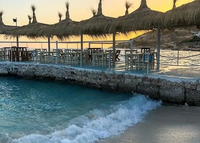 Laa Melossa * Sarandë